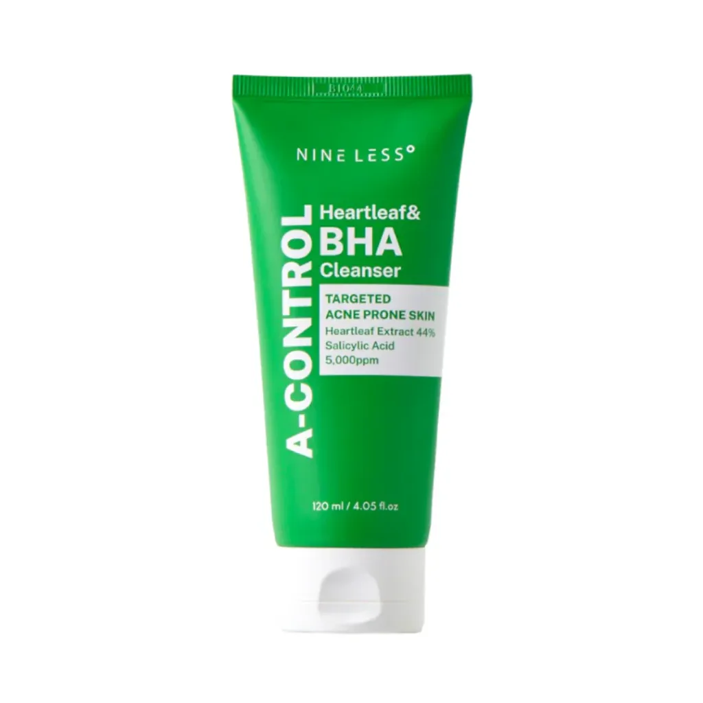 A control heartleaf & BHA cleanser